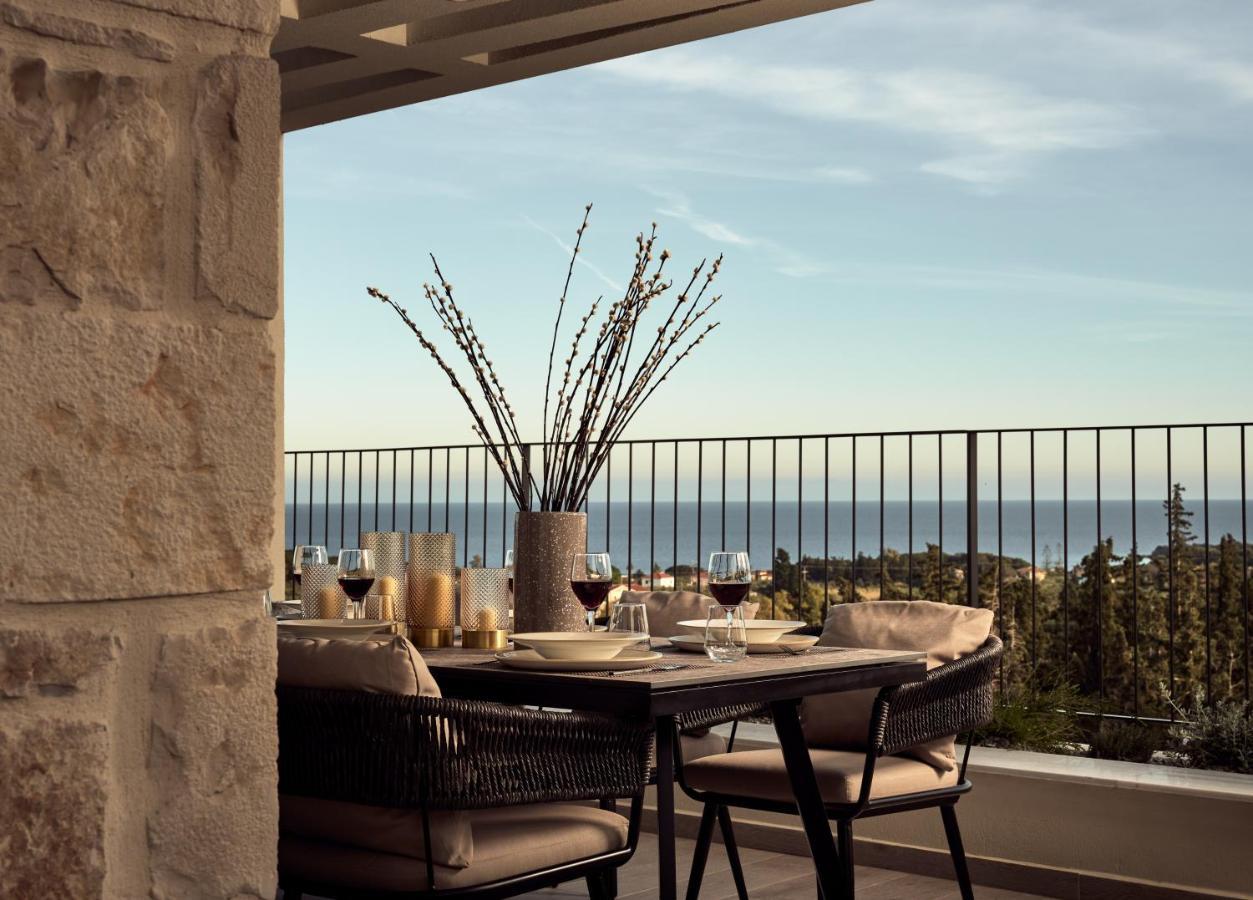 Alexandra Seaview Luxurious Villa, By Thinkvilla * Vasilikí